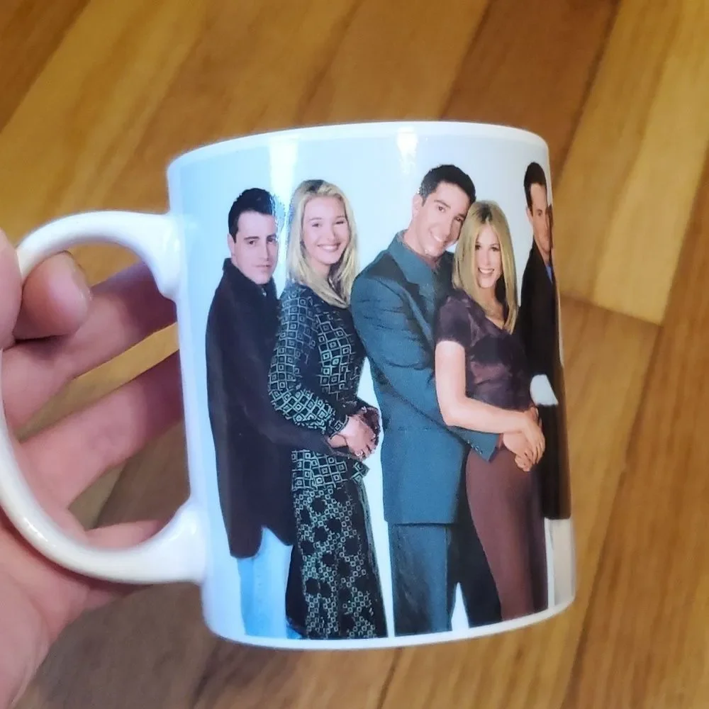 Unbranded friends tv